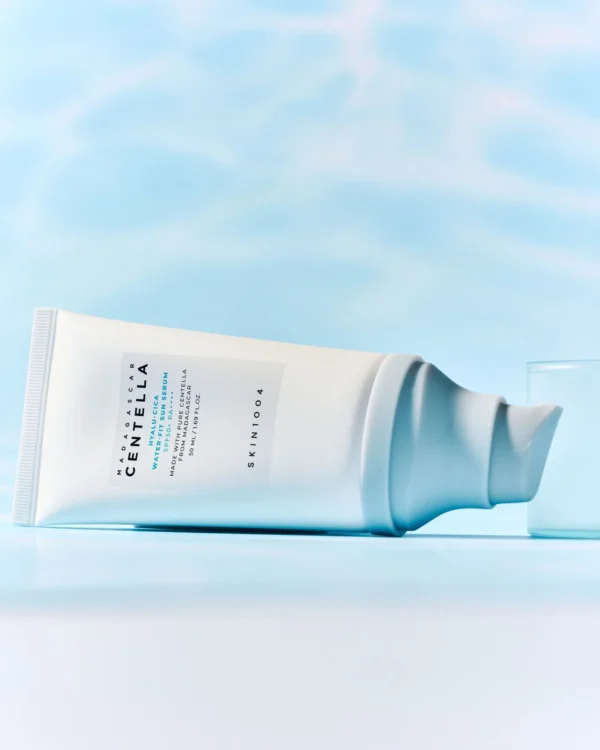 Skin1004 -Madagascar Centella Hyalu-Cica Water-Fit Sun Serum - 50ml – Image 3